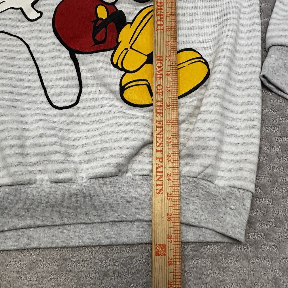 Vintage Mickey Mouse Disney Designs Woman's Crewneck Sweatshirt One Sz L - Picture 4 of 9